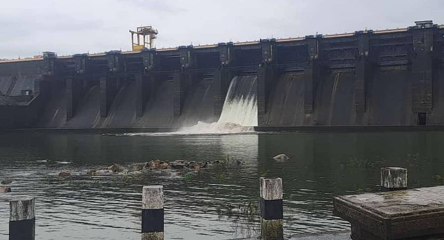 <div class="paragraphs"><p>ಕದ್ರಾ ಜಲಾಶಯ</p></div>